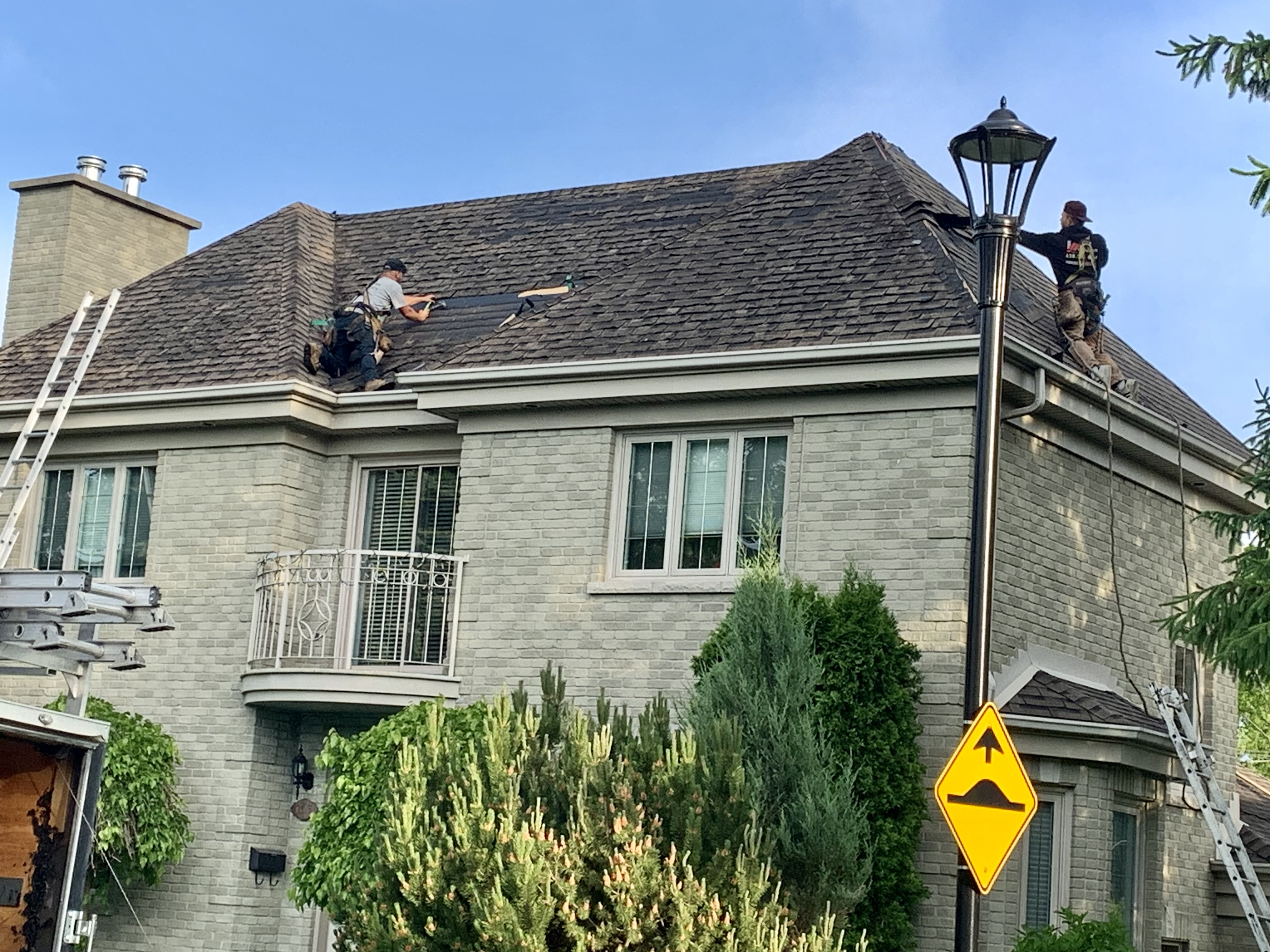 Images Couvreurs Lakeshore Roofing