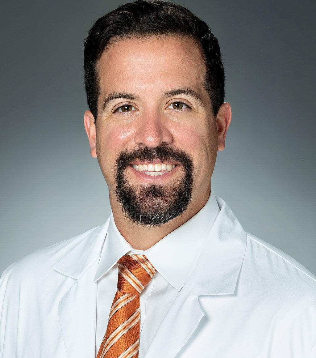 Headshot of Dr. Rodrigo Interiano