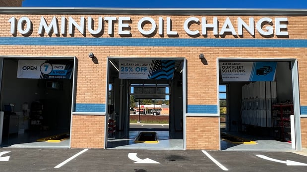 Images Strickland Brothers 10 Minute Oil Change