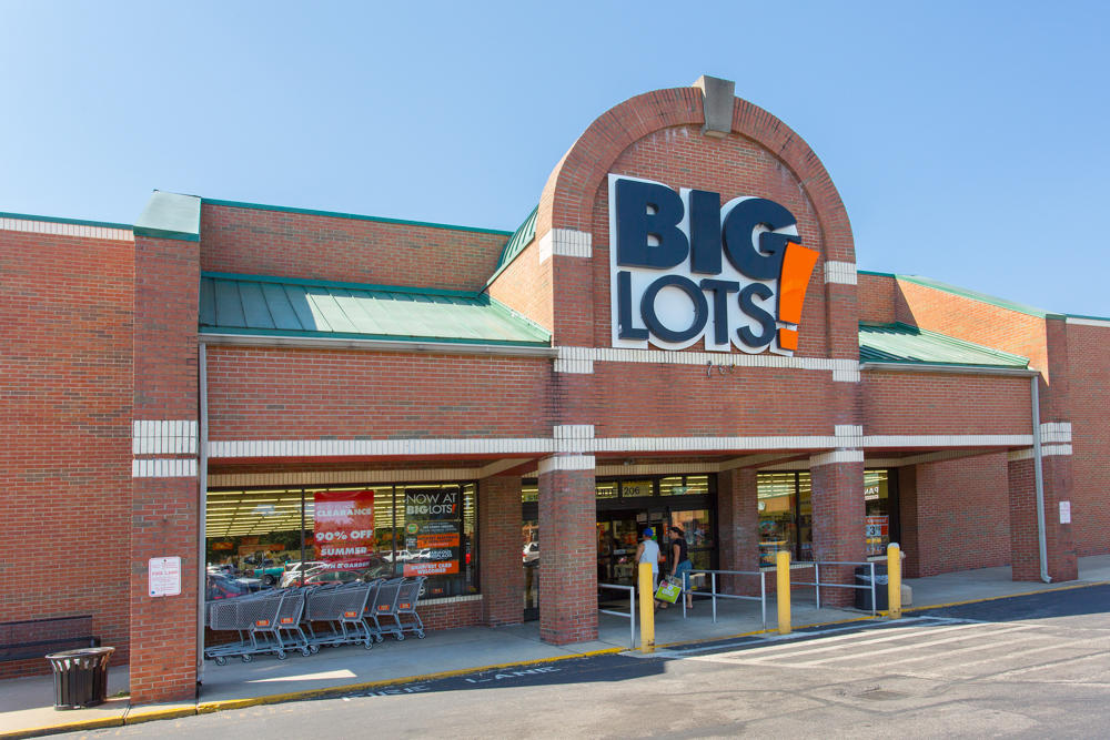 Big Lots at Watson Glen Shopping Center