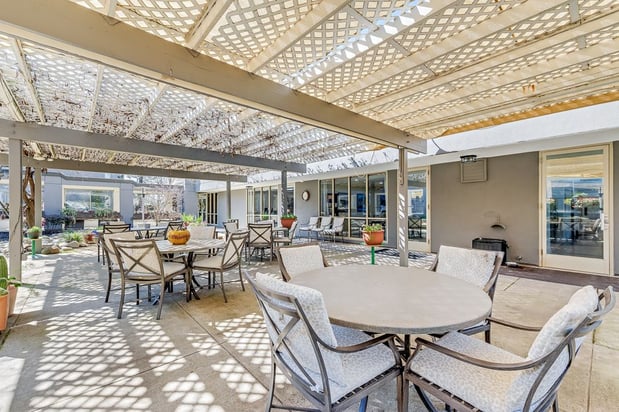 Images Gold Country Senior Living