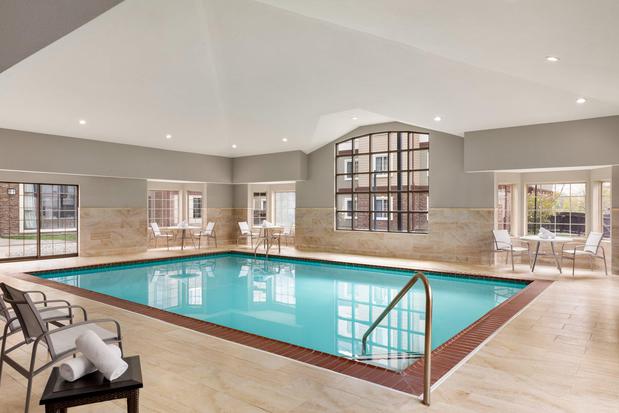 Images Staybridge Suites Fort Wayne by IHG