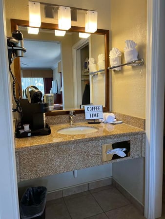 Images Best Western Tradewinds