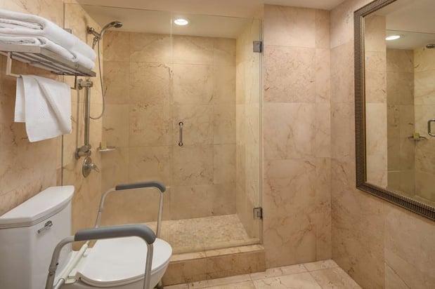 Images DoubleTree by Hilton Grand Hotel Biscayne Bay