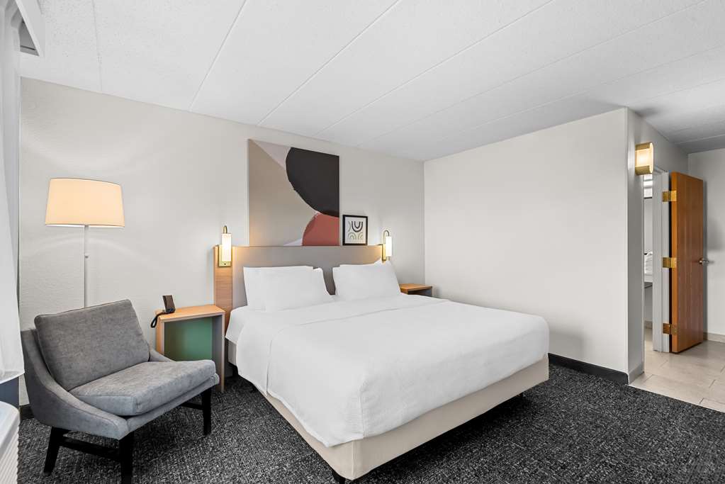 Guest room