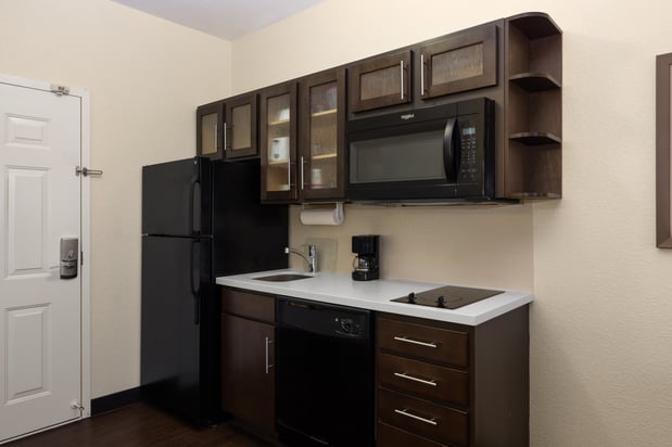 Images Candlewood Suites Bismarck by IHG
