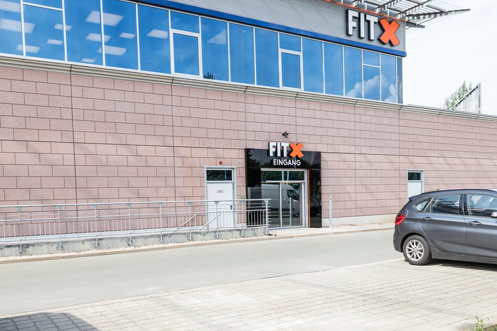 Bild 1 FitX Fitnessstudio in Jena