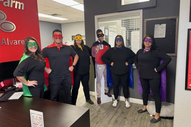 Images Jimmy Alvarez - State Farm Insurance Agent