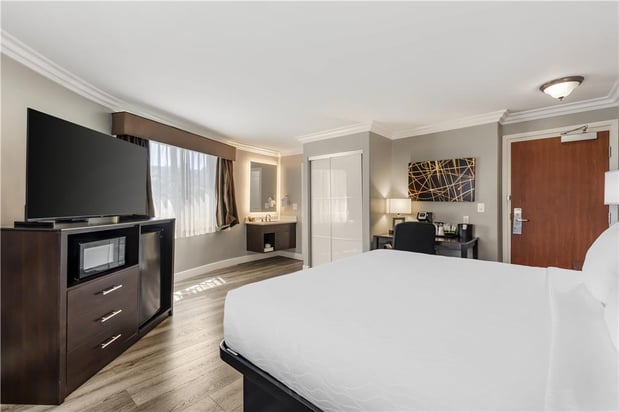 Images Best Western Plus LA Mid-Town Hotel