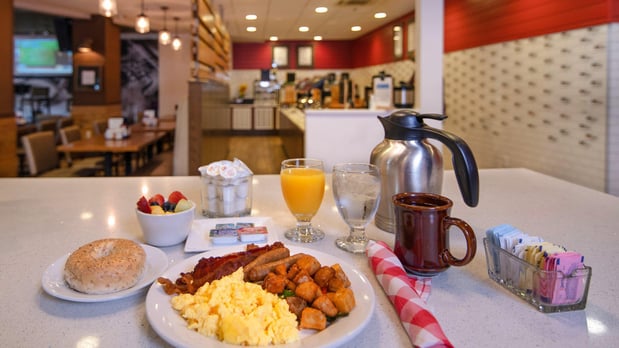 Images Holiday Inn Nashville-Vanderbilt (Dwtn) by IHG
