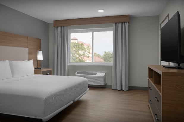 Images Candlewood Suites Jacksonville - Southpoint by IHG