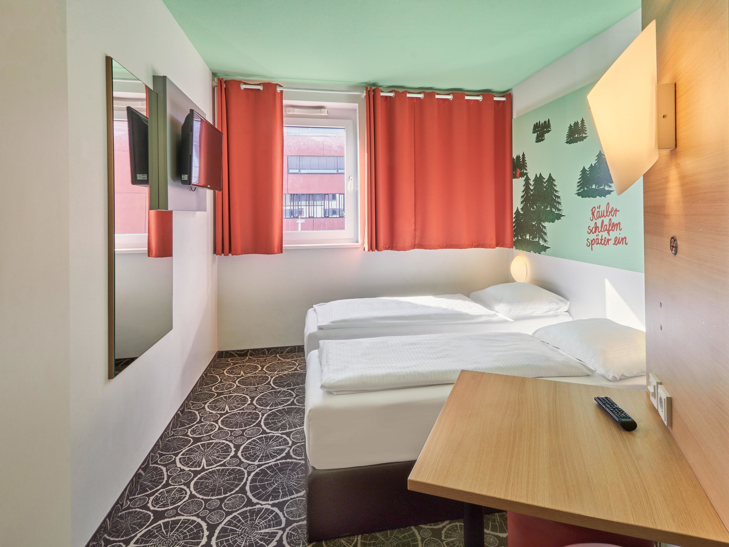 Kundenfoto 18 B&B HOTEL Aschaffenburg Kundenfoto 18 B&B HOTEL Aschaffenburg