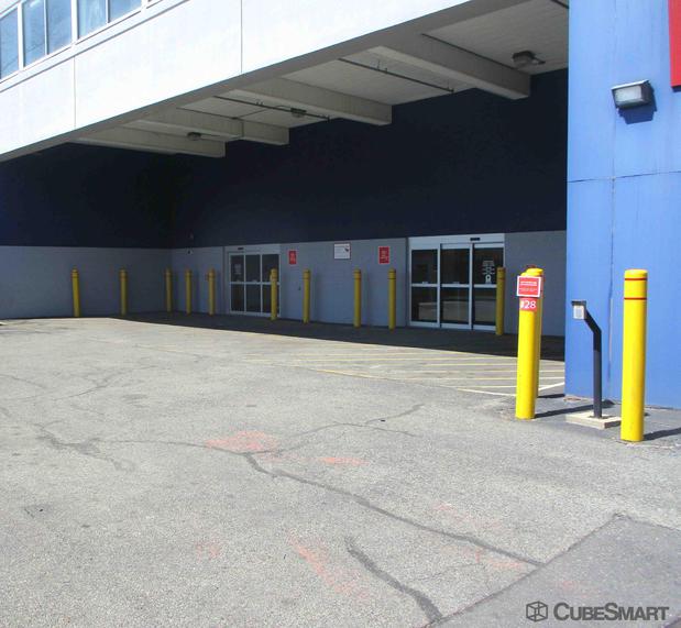 Images CubeSmart Self Storage of Brooklyn