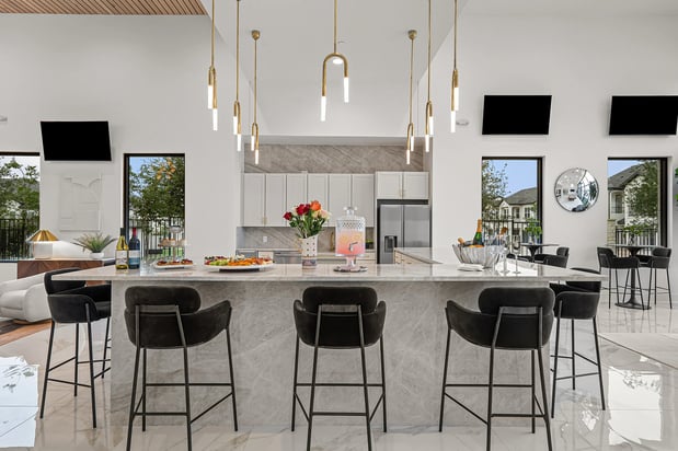 Images Luxe of Denton