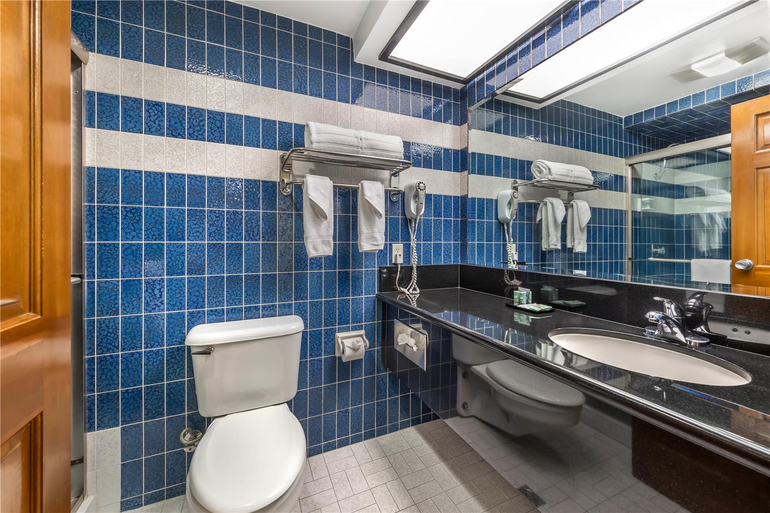 King Bathroom - Pool View Patio