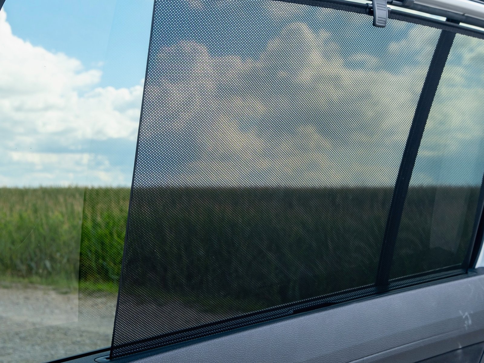 Supreme Auto Glass LLC