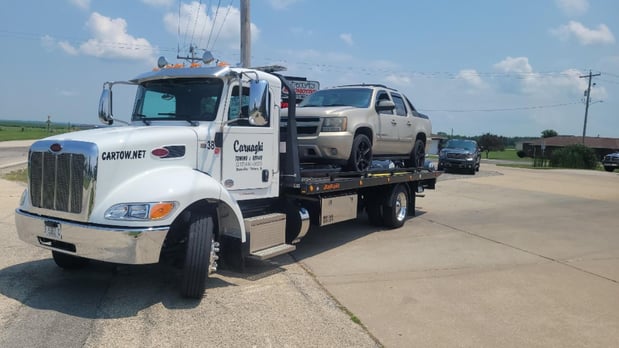 Images Carnaghi Towing & Repair Inc