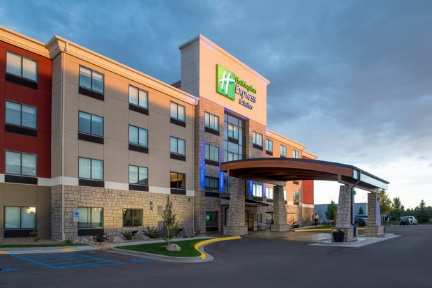 Images Holiday Inn Express & Suites Bismarck by IHG