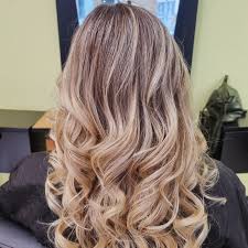 Hair Stage Schnittpunkt GmbH, Klettgauerstrasse 16 in Neuhausen am Rheinfall