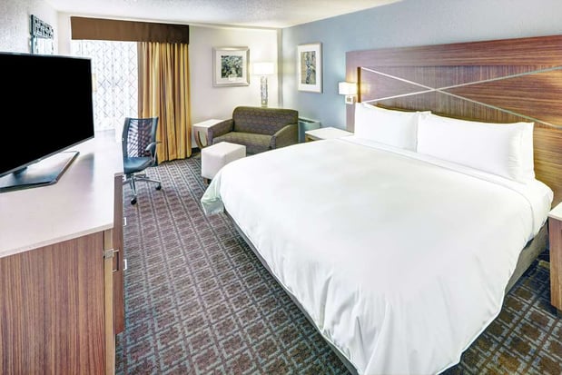 Images DoubleTree by Hilton Hotel Milwaukee Downtown