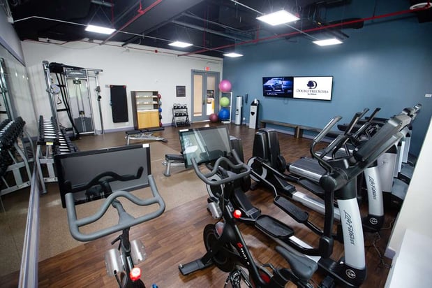Images DoubleTree Suites by Hilton Hotel & Conference Center Chicago-Downers Grove