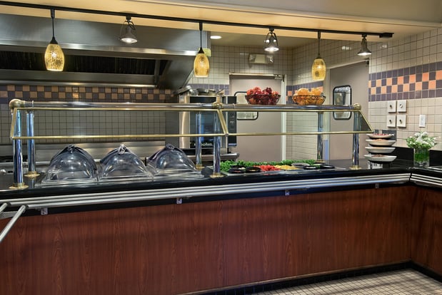 Images Oxford Suites Yakima