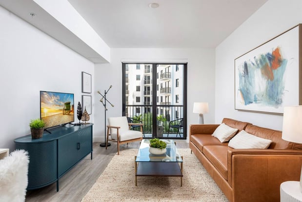 Images Solé Mia Rentals Apartments