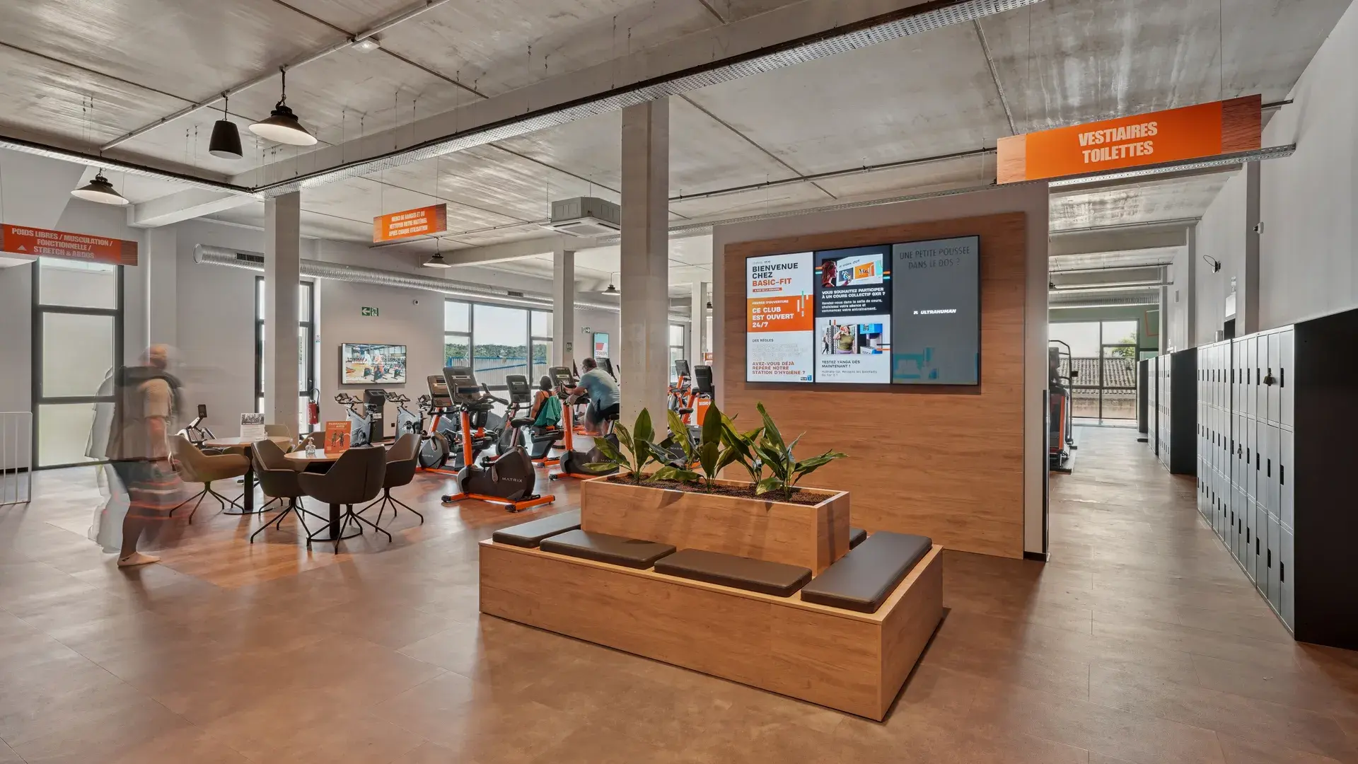 Images Basic-Fit 24/7