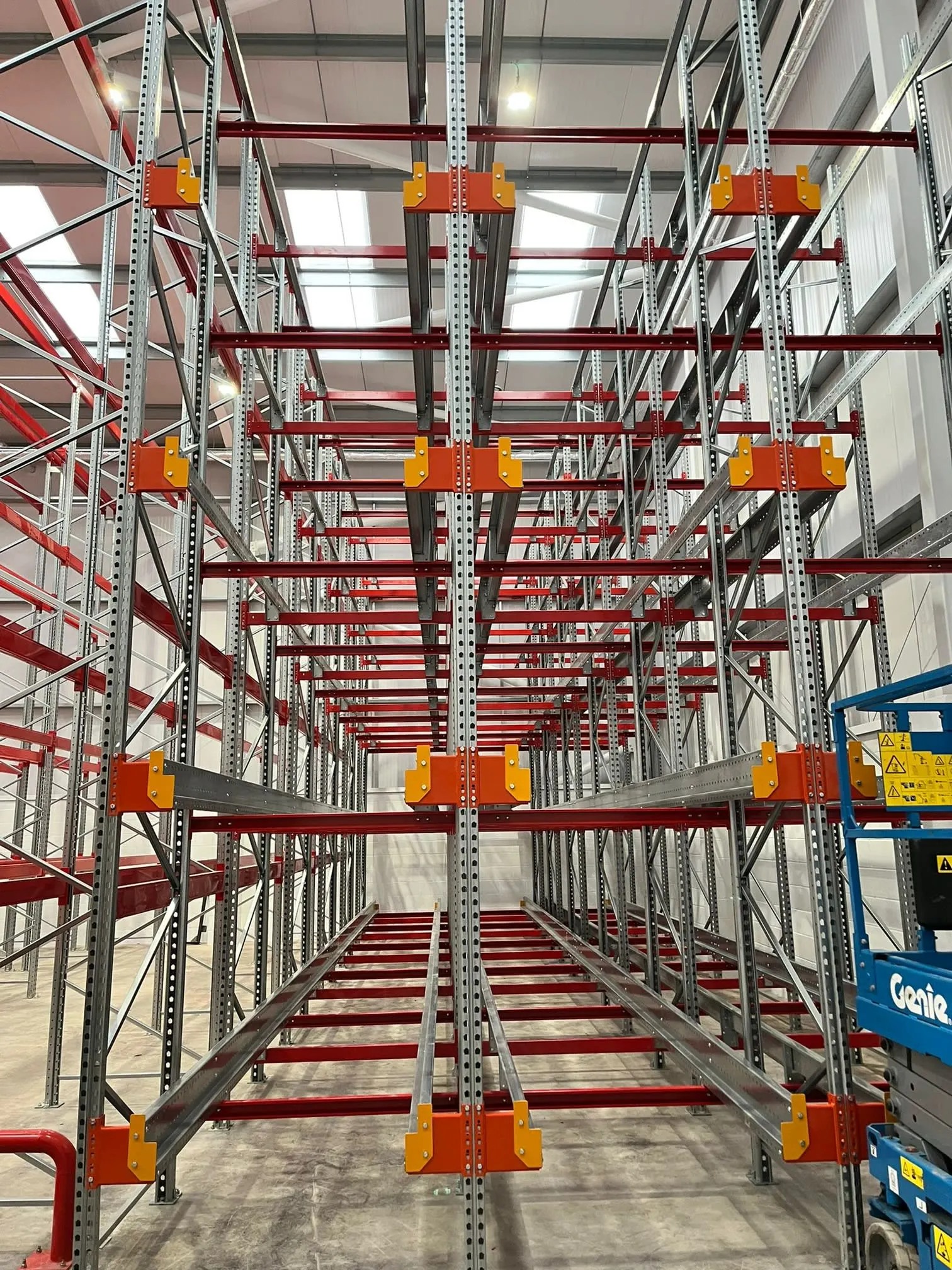 Images JP Storage Solutions Ltd