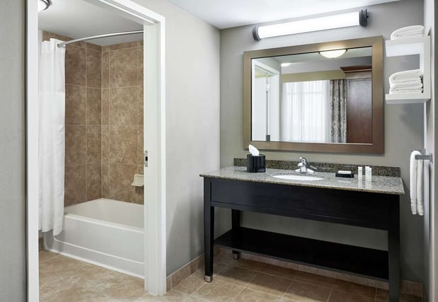 Images Hampton Inn & Suites Chicago/Mt. Prospect