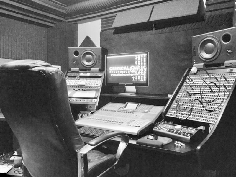 Music Recording Studios Near Me : Soultrain Sound Studios Pulls Into