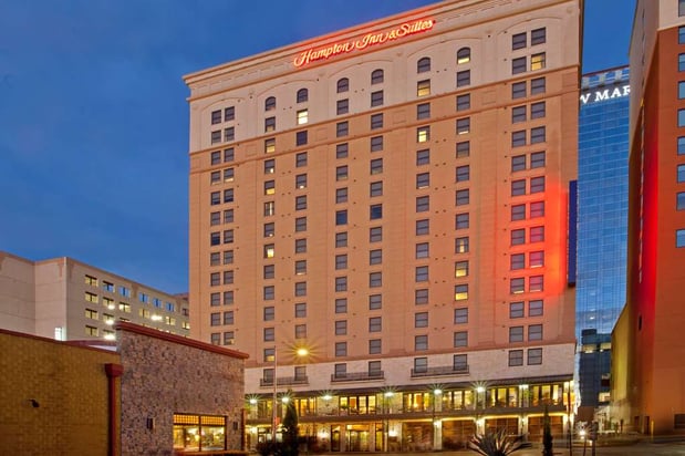 Images Hampton Inn & Suites Austin Downtown