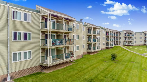 Images Pheasant Park Apartments