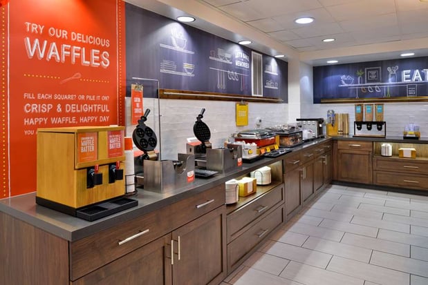 Images Hampton Inn & Suites Las Vegas Airport
