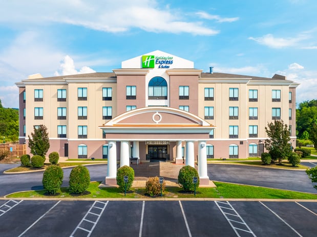 Images Holiday Inn Express & Suites Newport South by IHG