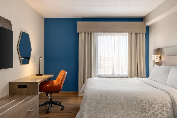 Images Holiday Inn Express & Suites Indianapolis W - Airport Area by IHG