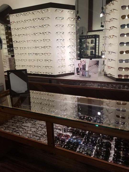 Images Unique Eyewear