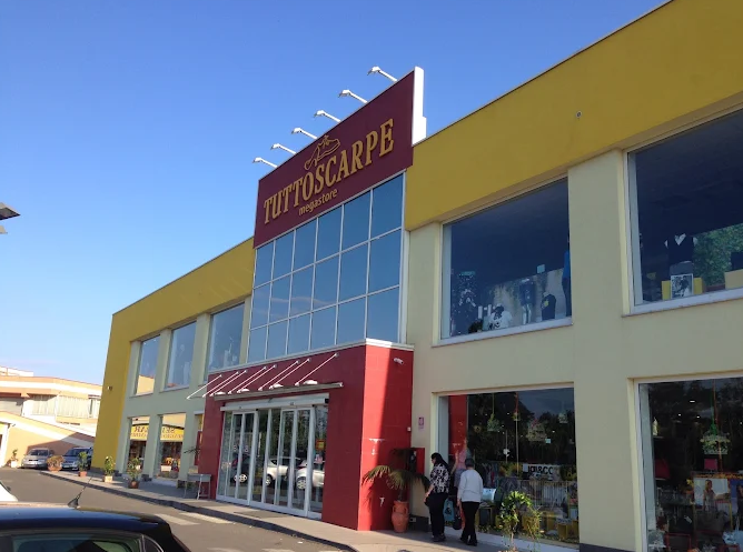 Images Tuttoscarpe Megastore Giardini Naxos