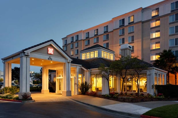 Images Hilton Garden Inn San Francisco Airport North