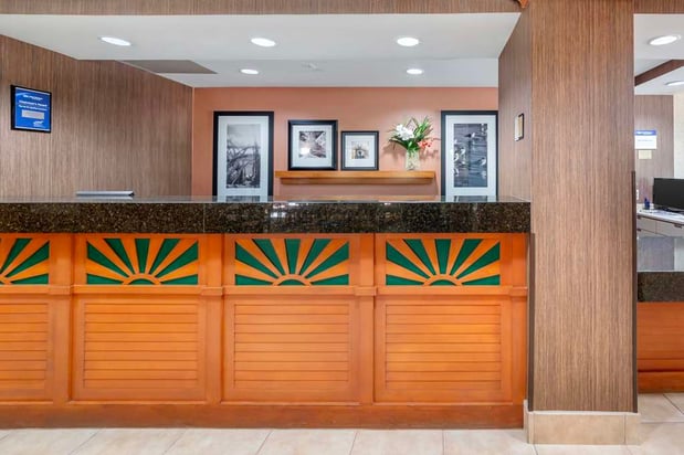 Images Best Western Plus Kendall Hotel & Suites