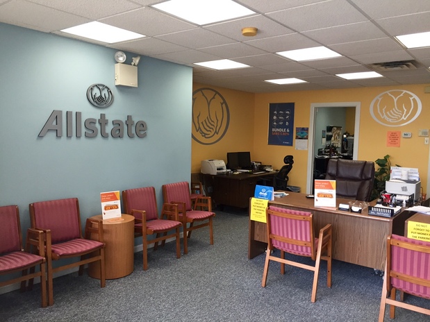 Images Salvatore Patitucci: Allstate Insurance
