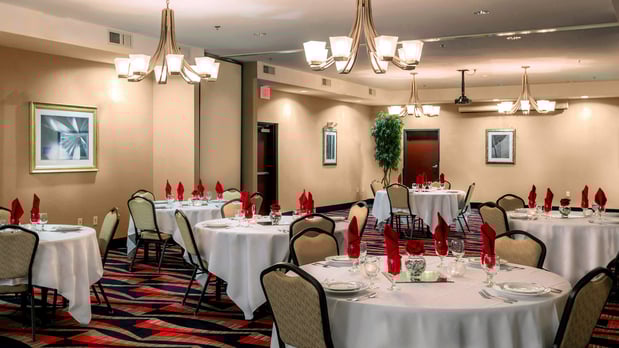 Images Holiday Inn Oklahoma City Airport by IHG