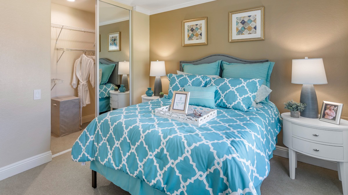 Brookdale Irvine Apartment Bedroom