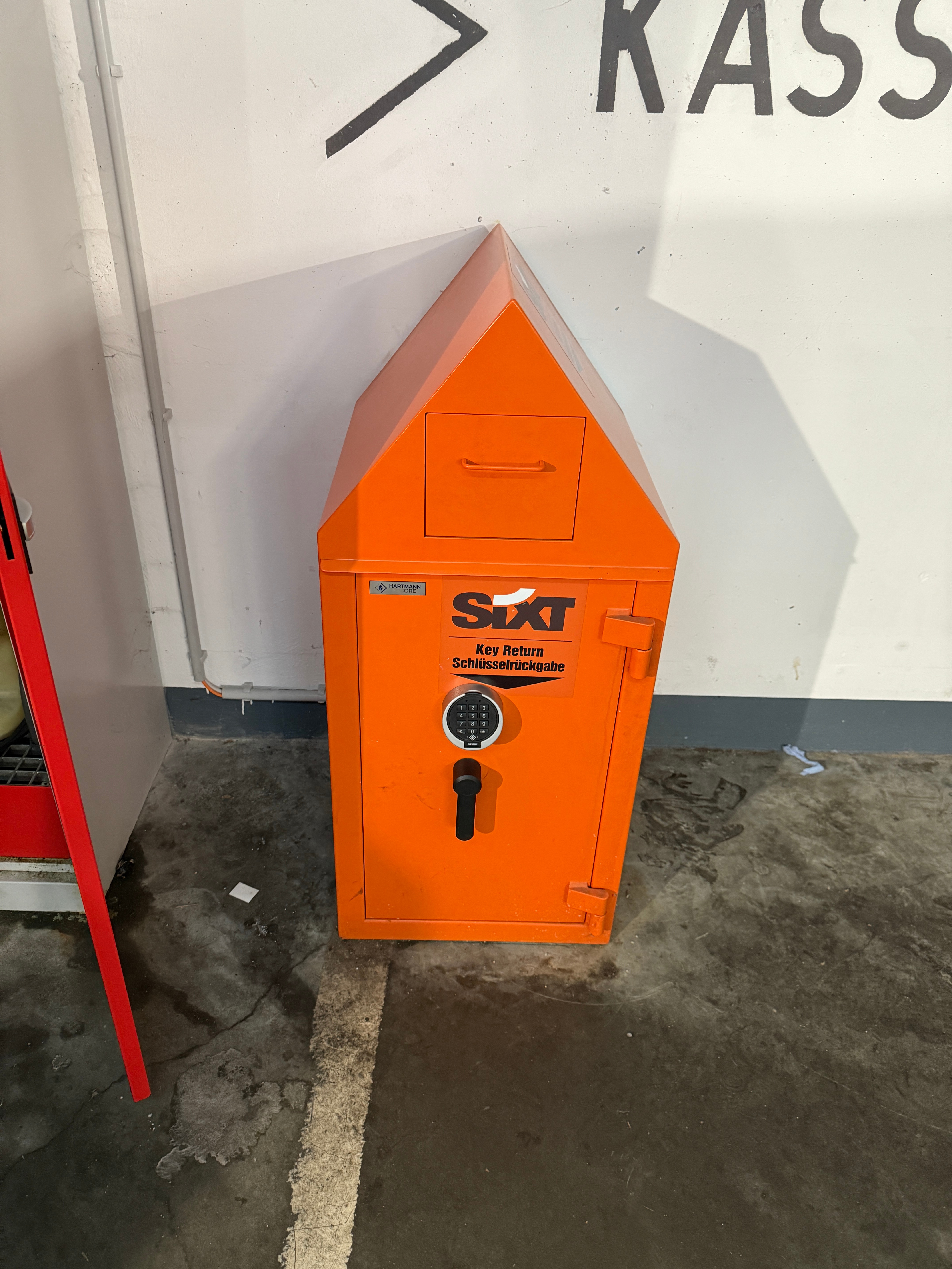 SIXT Autovermietung Hamburg Reeperbahn, Millerntorplatz 1 in Hamburg