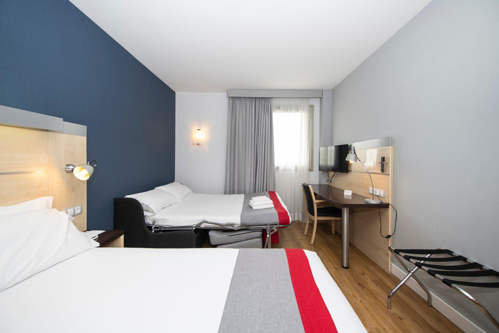 Images Holiday Inn Express Barcelona - Molins de Rei, an IHG Hotel