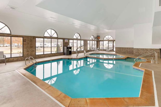 Images Best Western St. Louis Inn