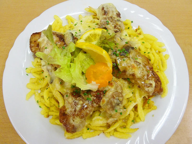 Gasthof „Zur Krone”, Kirchenweg 2 in Mitteleschenbach