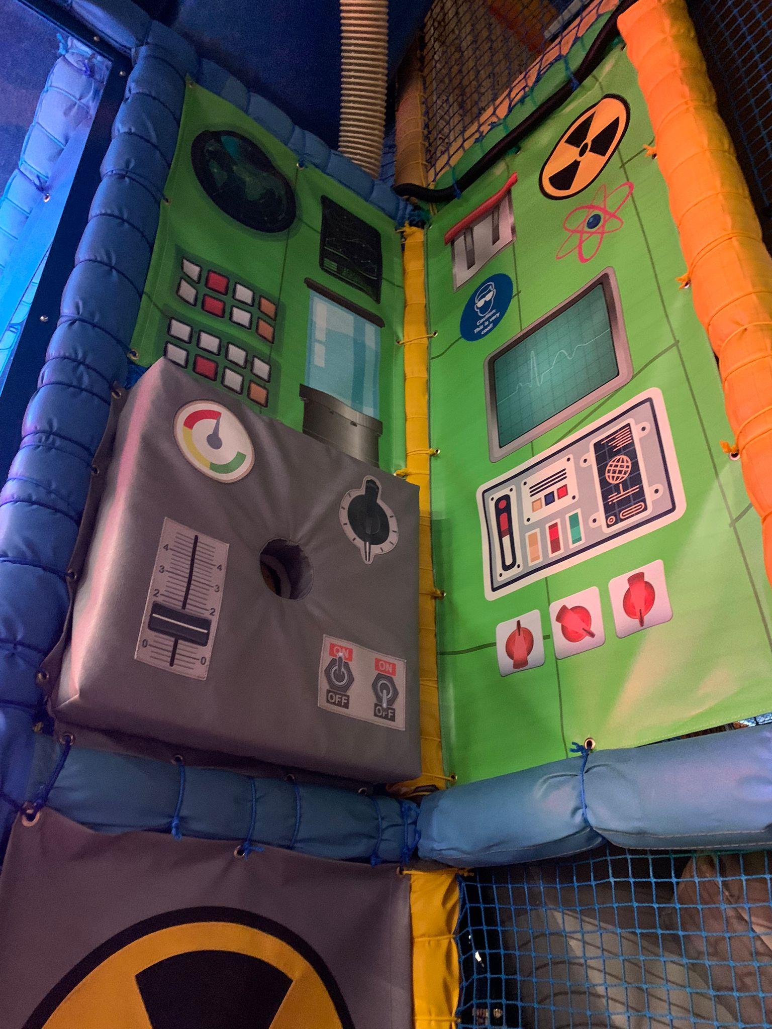 Images Bubbles' World of Play