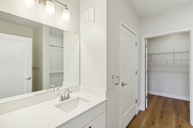 Images The James Apartments