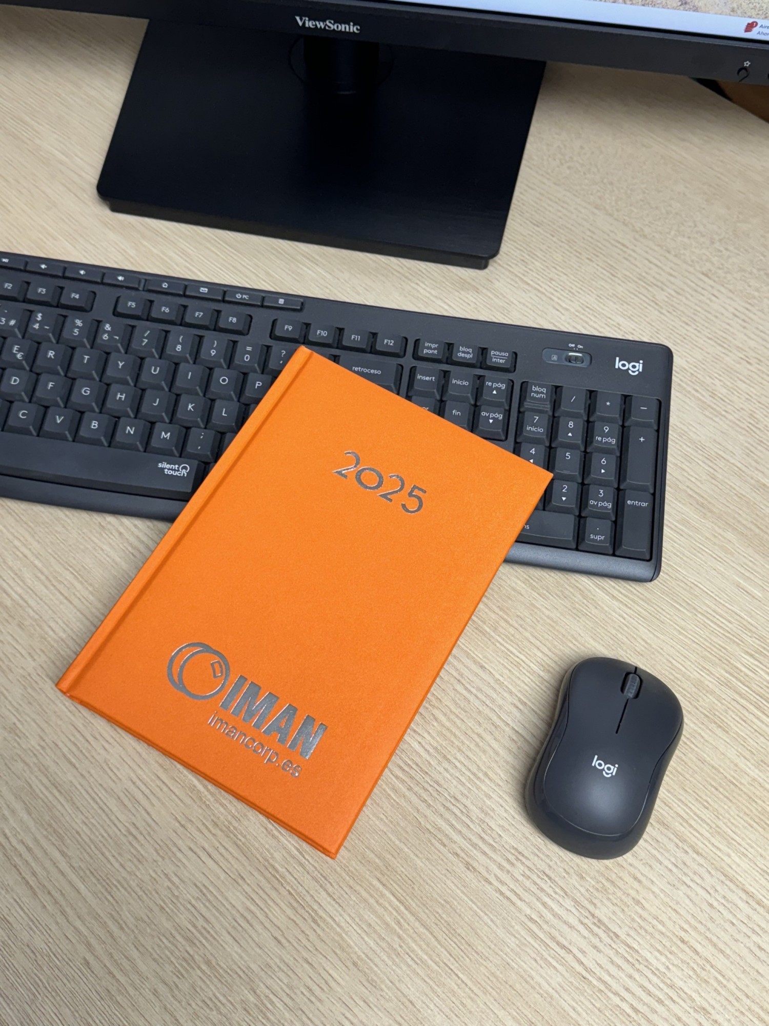 Images Tree Branding